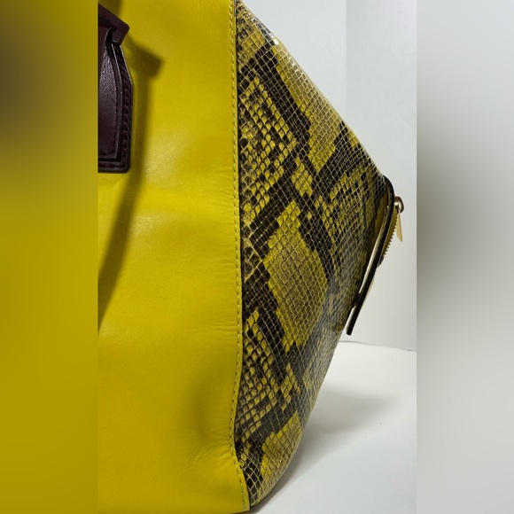 Gorgeous Genuine Stella McCartney Leather Designer Bag - Picture 11 of 14